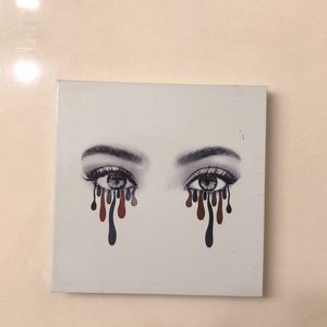 Kylie Cosmetics Blue Honey Palette